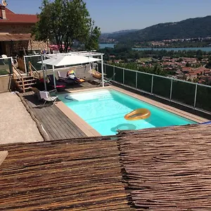 Les Vignes Ardéchoises - Amandier , Sarras France